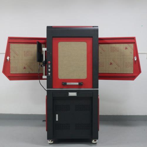 Fully enclosed UV detail picture